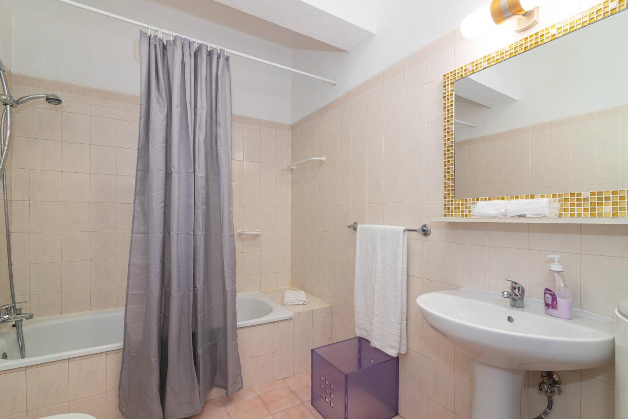 ポルティマンPatio Da Rocha - Silhueta Citadinaアパートメント エクステリア 写真